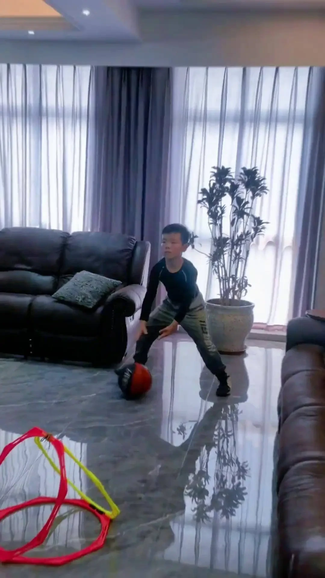 篮球模拟训练中的体能训练解决方案_2